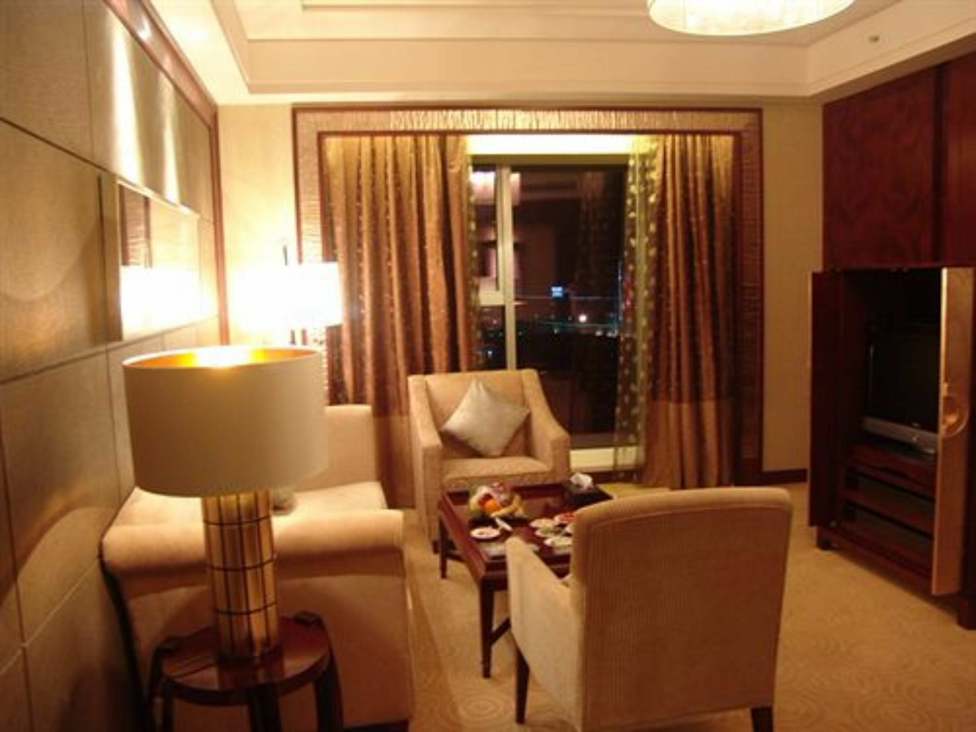 Langfang International Hotel Екстер'єр фото