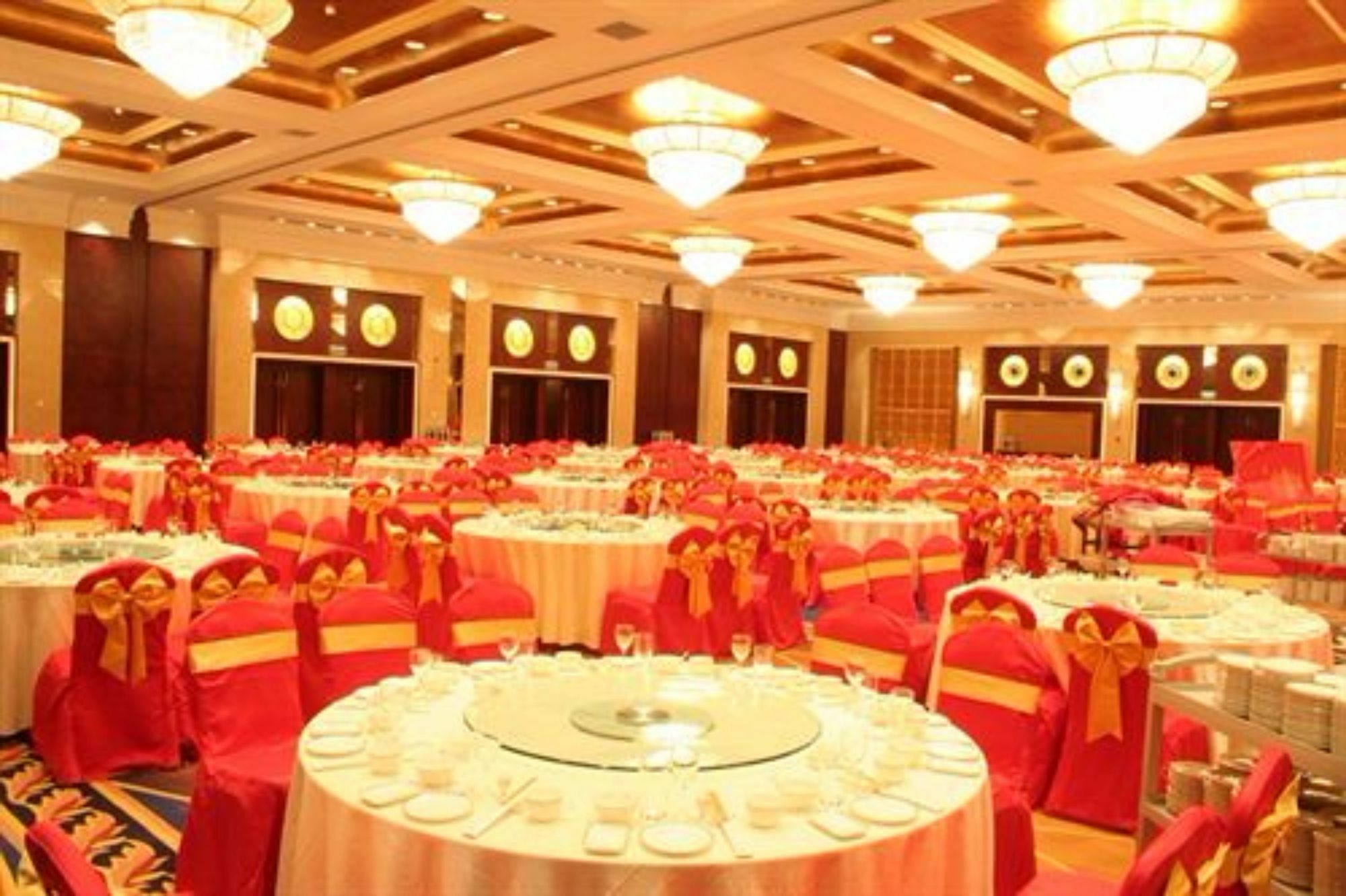 Langfang International Hotel Екстер'єр фото